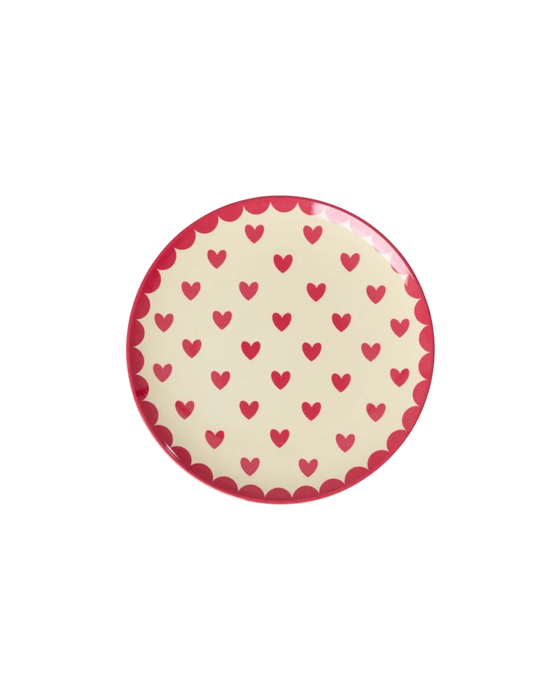 Lille Rund Kagetallerken - Rød - Favorite Hearts Print