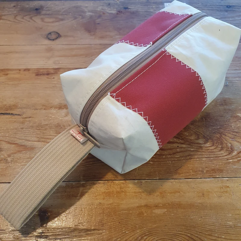 Container XL Cherry