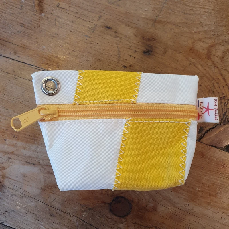 Centimes Yellow