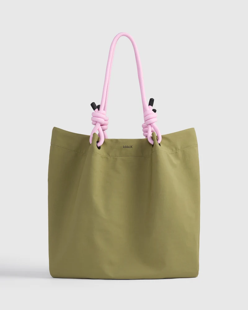 TREK. Tote Bag