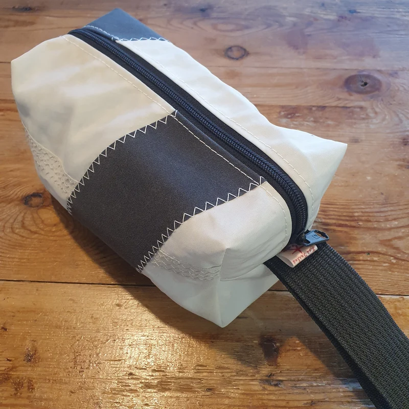 Container XL Blacky