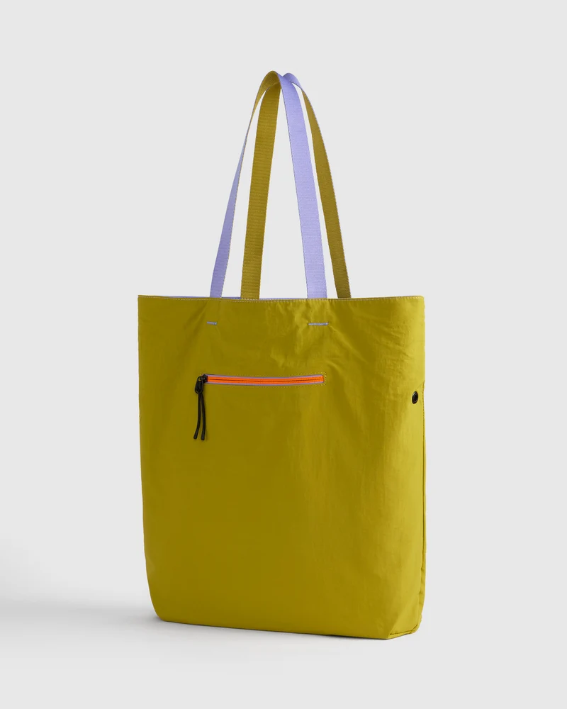 TREK. Reversible Tote