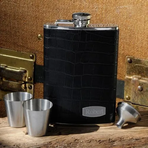 Executive Personalized Leather Flask Set