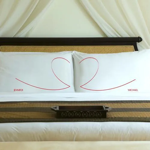 Romantic Red Couples Heartstrings Personalized Pillow Case Set