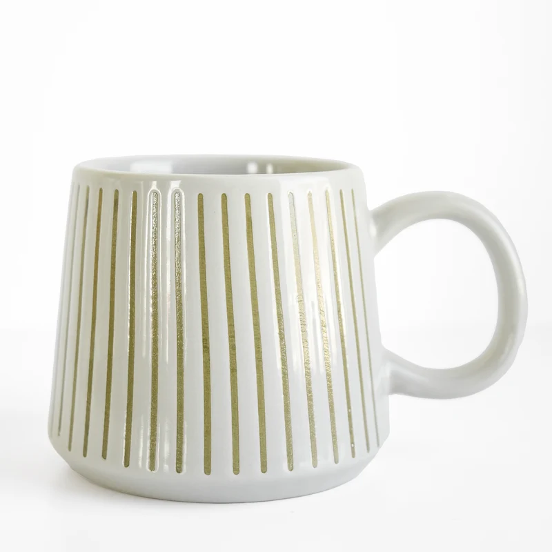Tasse lignée olive