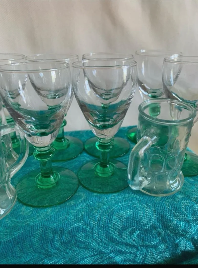 Petits verres à liqueur