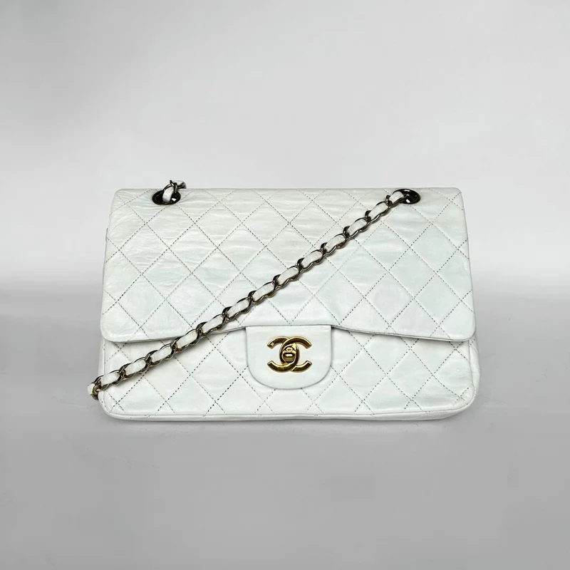 Chanel Classic Flap Bag Cuir d'agneau moyen