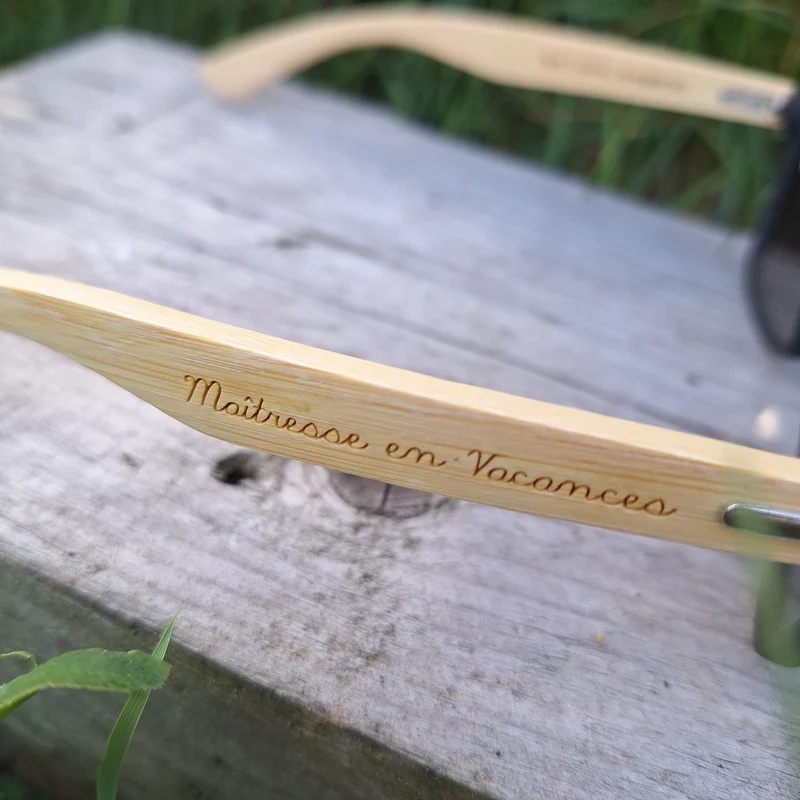 Lunettes de soleil école
