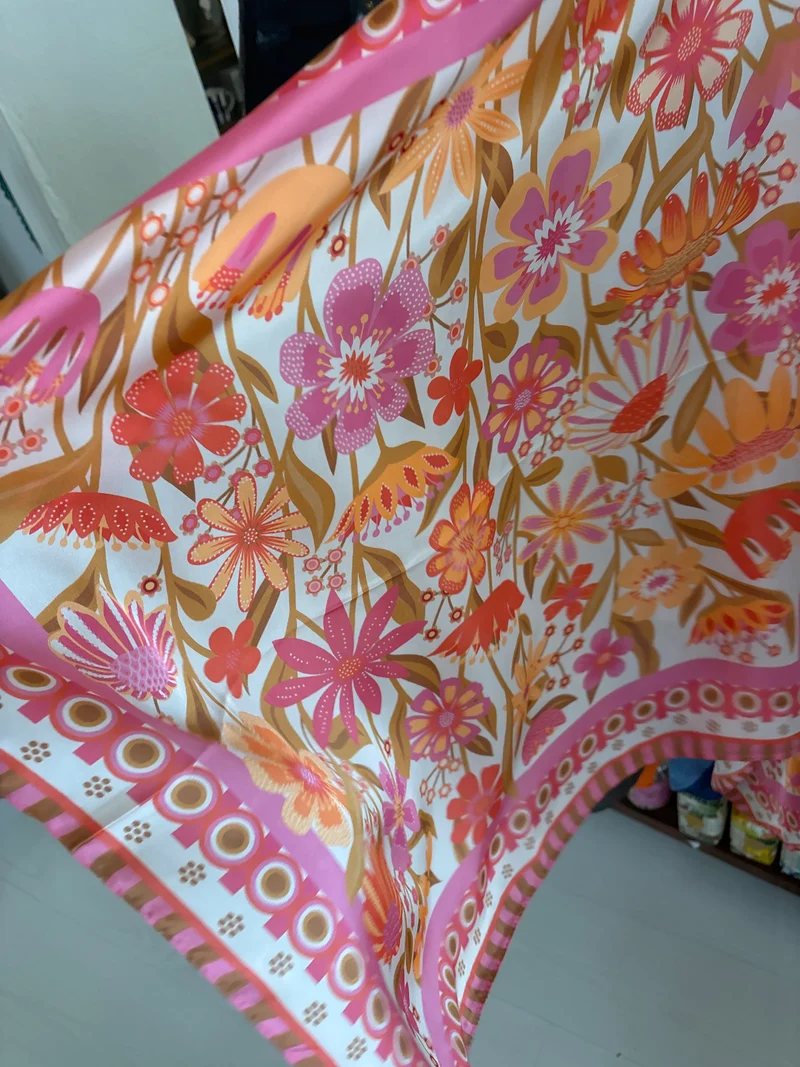 Carré, rose, polyester, motif atoll ￼