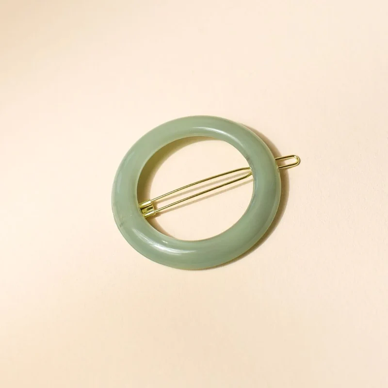 Barrette ronde vert d'eau