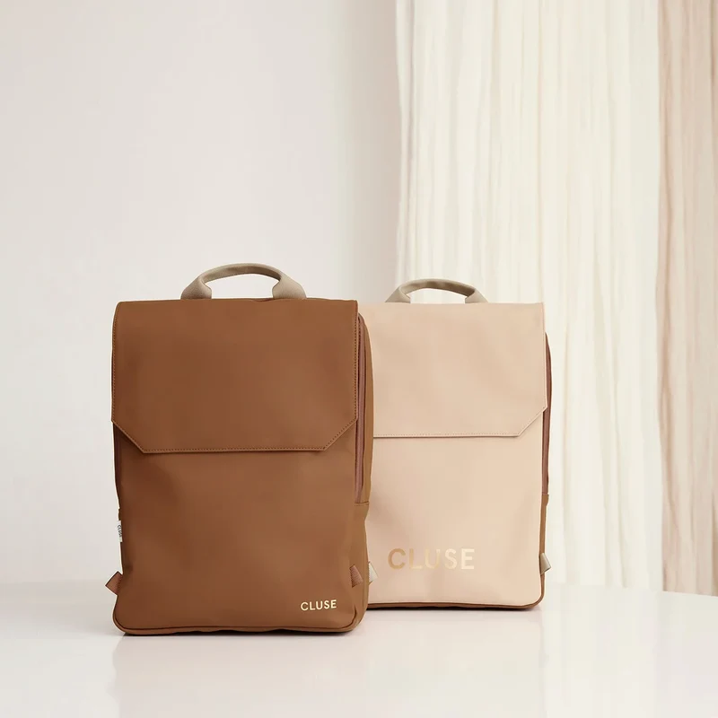 Le Réversible Backpack, Camel Beige, Gold Colour
