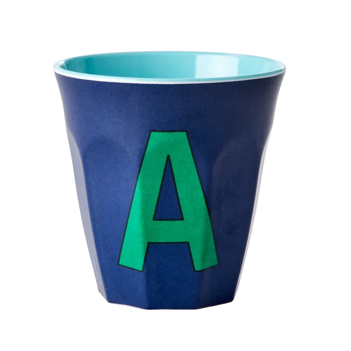 Gobelet en Mélamine Bleu avec Lettre de l'Alphabet