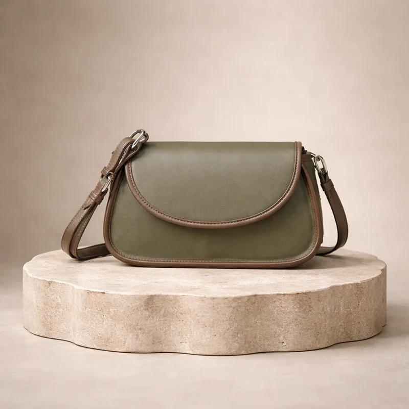 Sac bandoulière bicolore olive & cognac