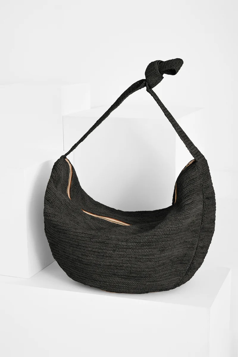 TAMANA Black