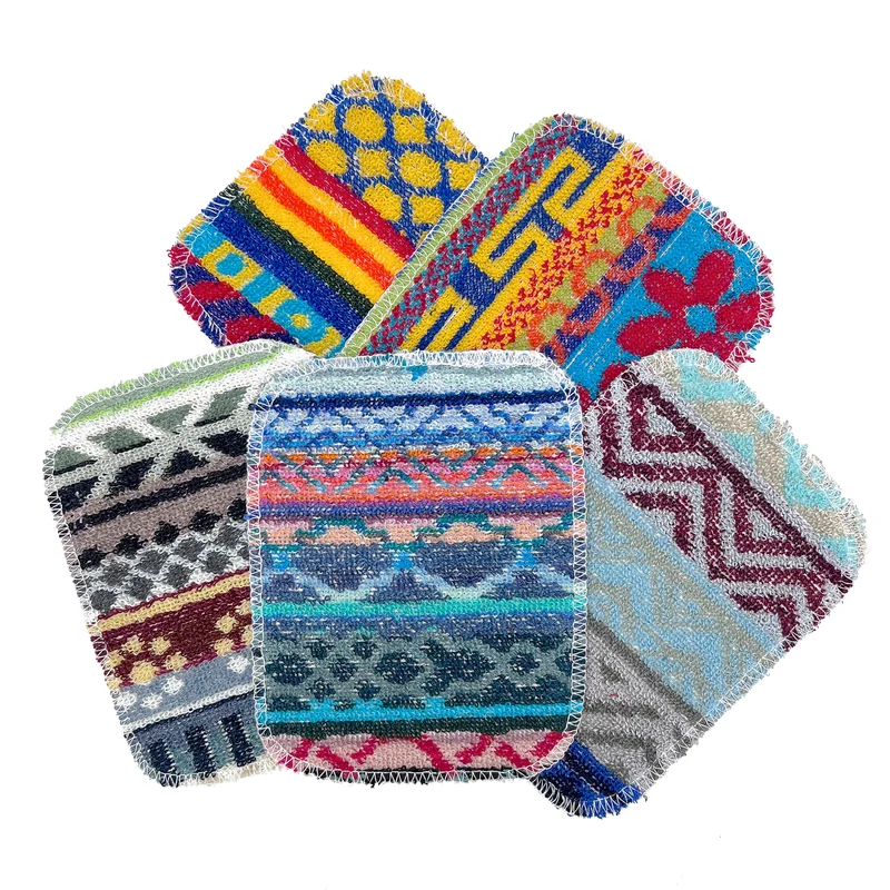 Éponge à récurer avec motifs